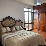 Casa Estrelicia Ii Relogio do Poiso