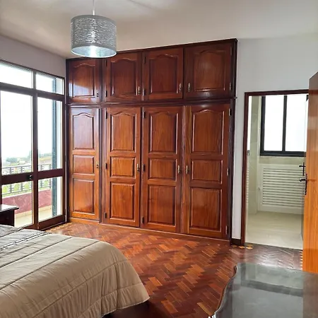 Casa Estrelicia Ii Relogio do Poiso