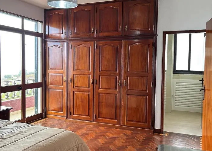 Casa Estrelicia Ii Relogio do Poiso